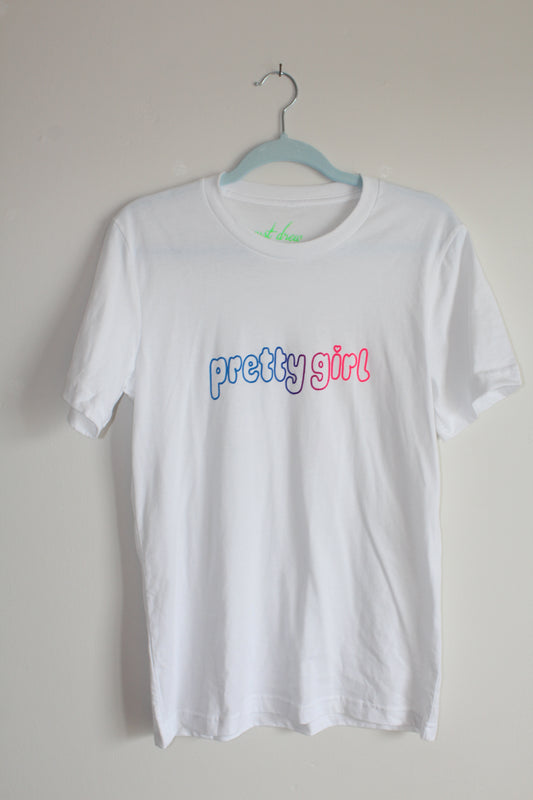pretty girl tee